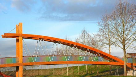 Passerelle sur le canal de l’Ourcq